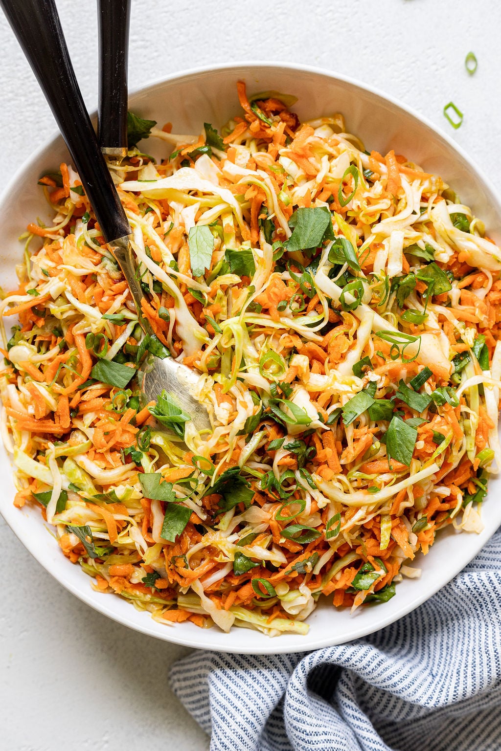 Quick No-Mayo Mexican Slaw: The 15-Minute Bright Taco Topper